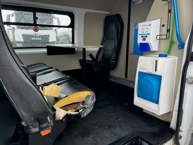 2007 Ford Transit Crew | Worldwide Shipping | UK Export to any port by Clugston International |