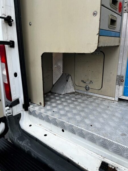 2007 Ford Transit Crew | Worldwide Shipping | UK Export to any port by Clugston International |