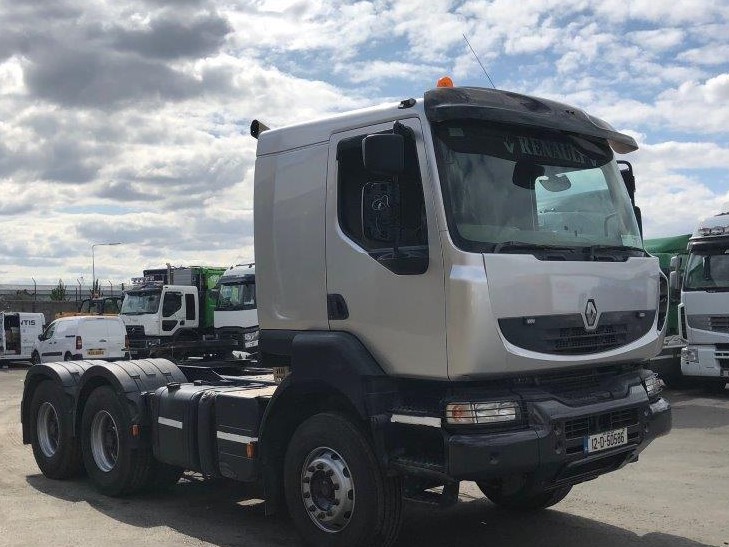 Used Renault Premium Lander 2012 | UK Truck Export to Ghana | Clugston International