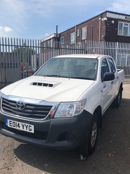 Used Toyota Hilux D-4D Active | UK Truck Export to Africa | Clugston International