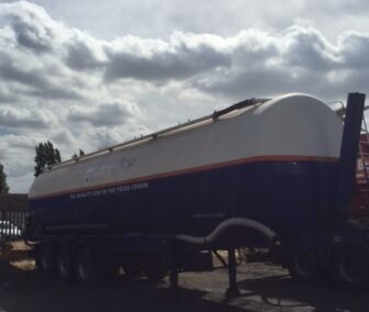 Used Bulk Powder Tipping Tanker for Sale | UK Export to Africa | Clugston International