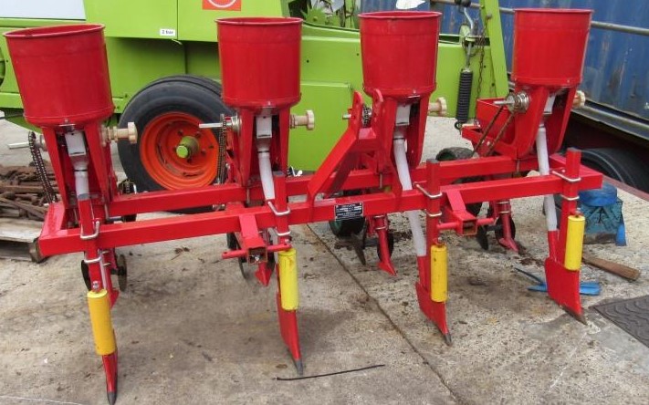 Agriculture and Farming Equipment, Used 4 Row Maize Planter for Sale | UK Export to Africa