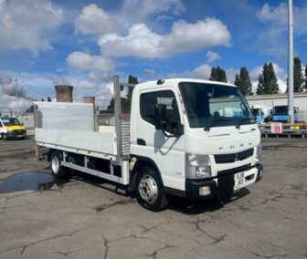 Mitsubishi Flatbed Commercial Lorries & Trucks