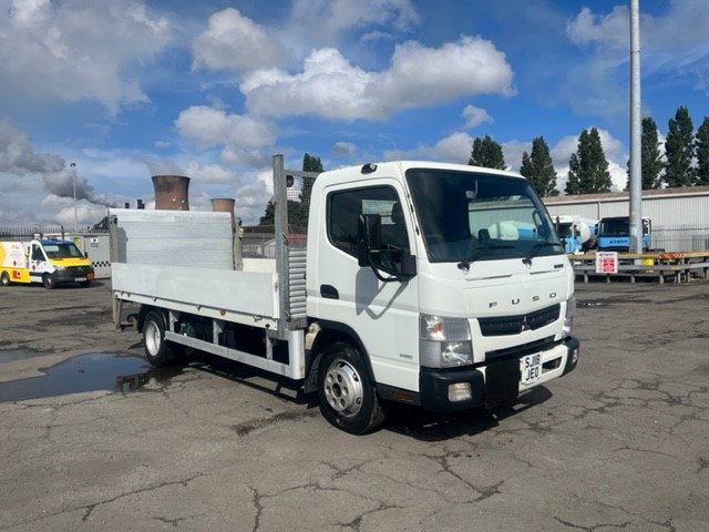 Mitsubishi Flatbed Commercial Lorries & Trucks