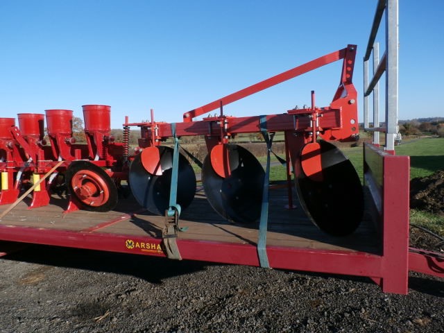 Used 3 Disc Plough for Sale: Reliable and Versatile Agricultural Equipment for UK Export.