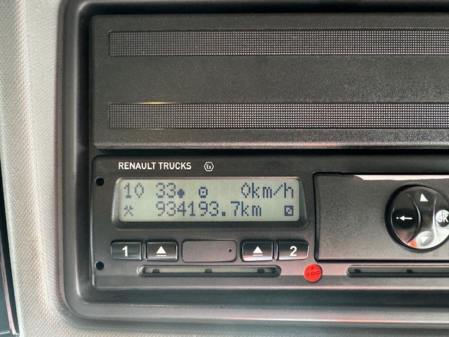 2017 Renault T460 Full ADR PETREG 6x2 | Worldwide Shipping | UK Export to any port in Africa, Asia, or South America by Clugston International