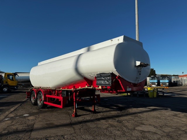 Crane Fruehauf Urban Fuel Tanker | Worldwide Shipping | UK Export to any port in Africa, Asia, or South America by Clugston International