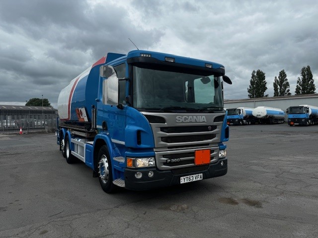 2013 Scania P360 6x2 Fuel Tanker - Manual, 20,000 Litre Aluminium Barrel. Large Selection of Similar Trucks Available. Contact Us Today! Worldwide Shipping