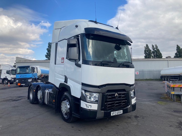 RENAULT T460 6X2 for sale by Clugston International.