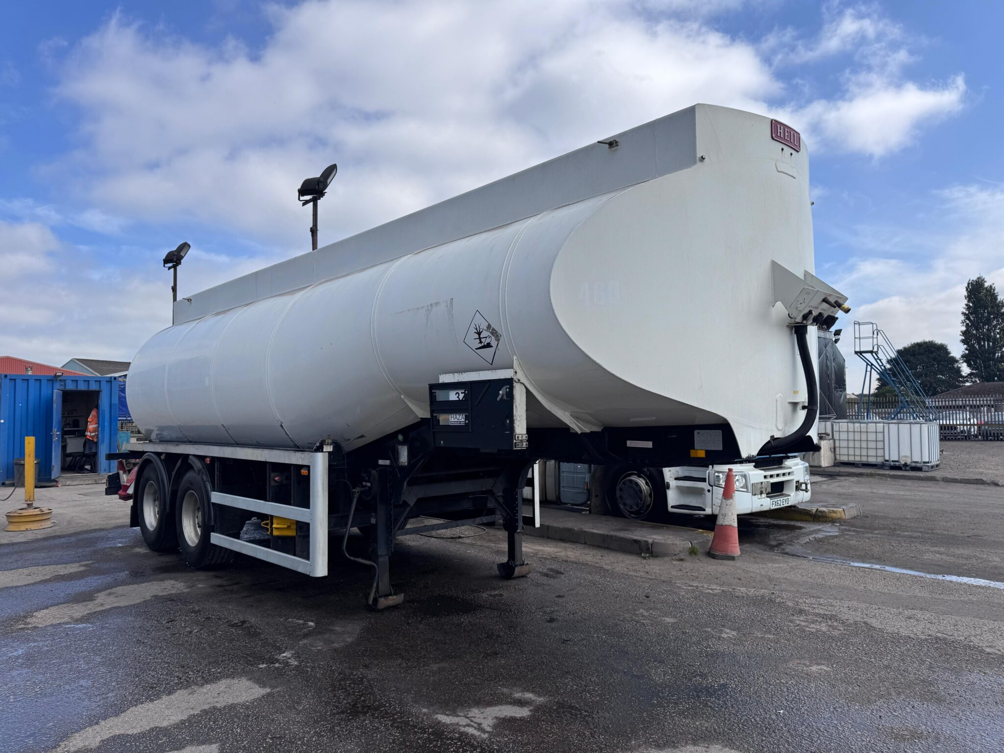 2003 Heil Urban Fuel Tanker